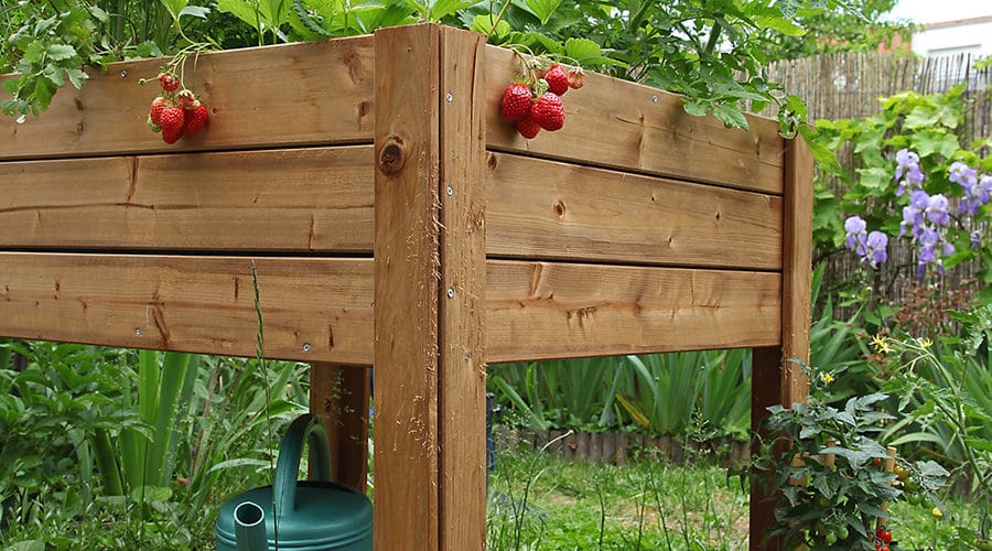 Extérieur facile à vivre : surélever les pots