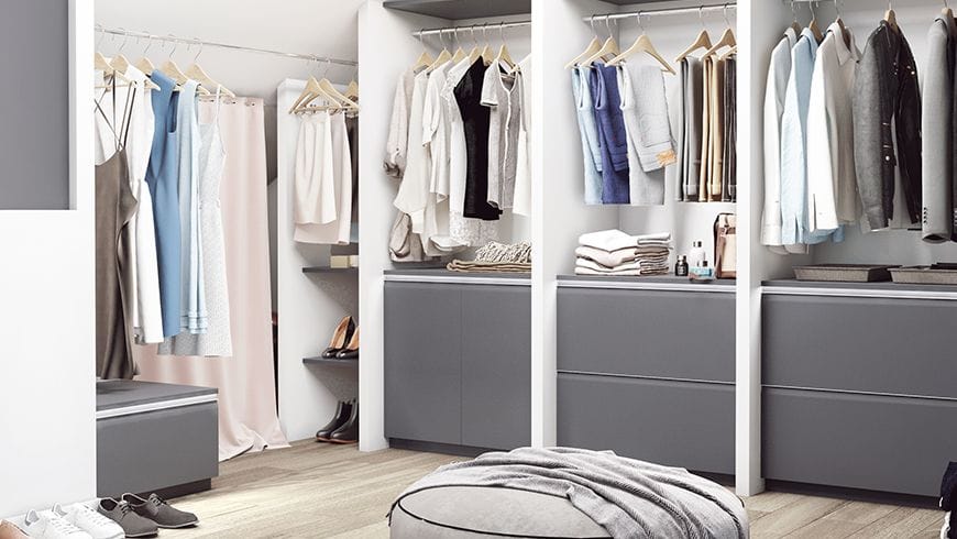 Une chambre moderne sous les toits