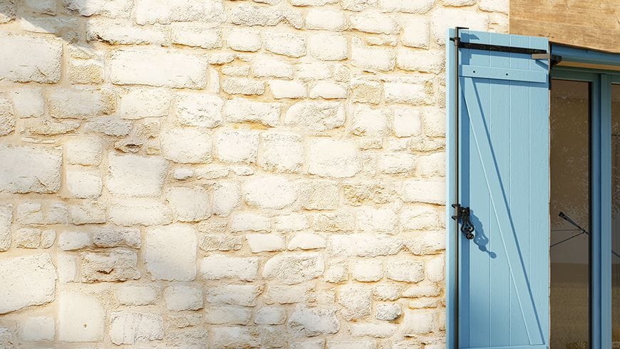 Façade d'une longère normande