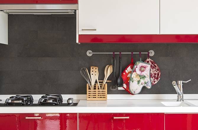 Crédence de cuisine en carrelage ardoise