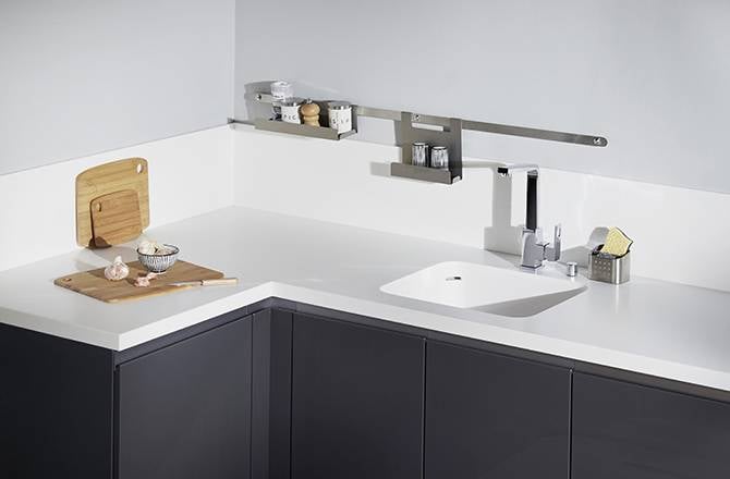 Plan de travail avec évier intégré en résine