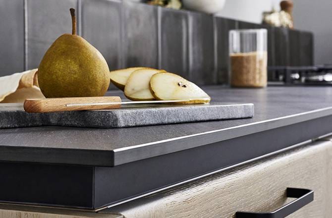 Plan de travail compact gris