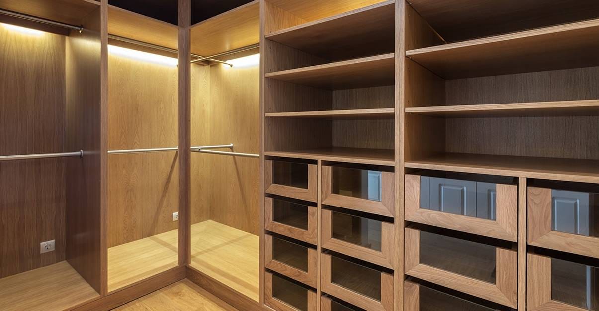 Aménagement dressing et éclairage