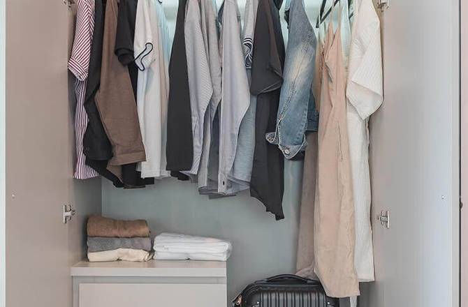 aménager son dressing dans un placard