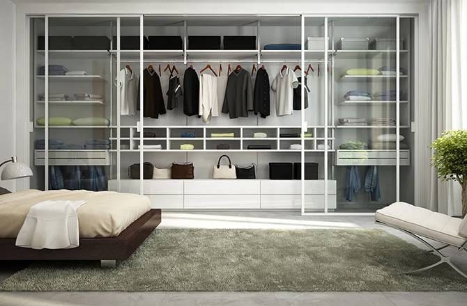 Accessoire dressing : la porte vitrée