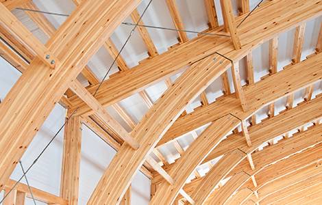 La charpente en lamellé collé, reine de la grande portance