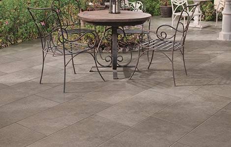 Dallage en carrelage grès cérame