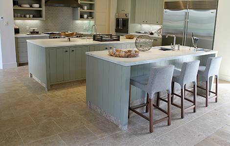 Sol intérieur : la pierre reconstituée, reine de l’imitation