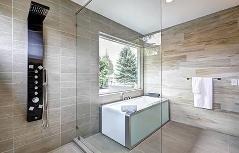 Douche à l'italienne avec carrelage mural, roi de l’imitation !