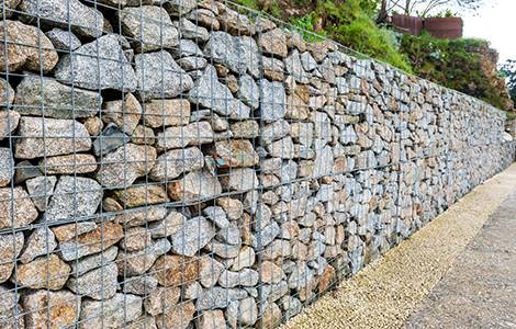 Mur de soutènement en gabion