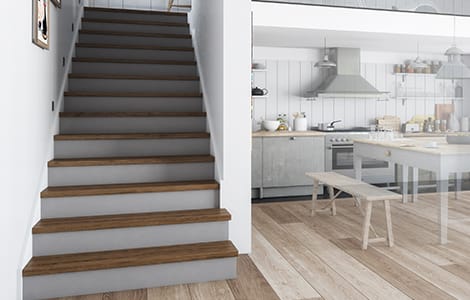 Association béton et parquet dans l’escalier