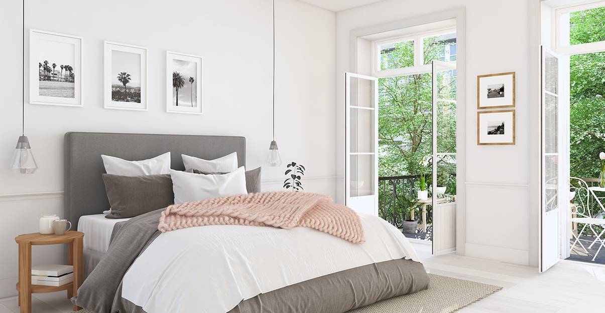 Ouvrir les fenêtres, le bon réflexe pour une chambre bien ventilée