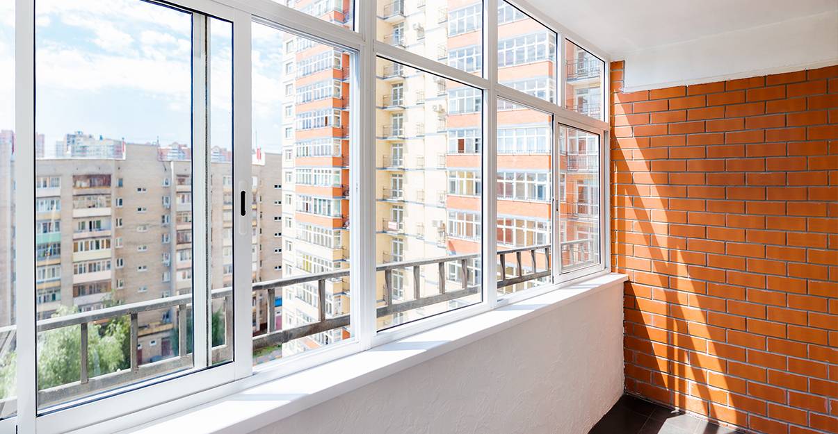 La loggia : fermer le balcon existant