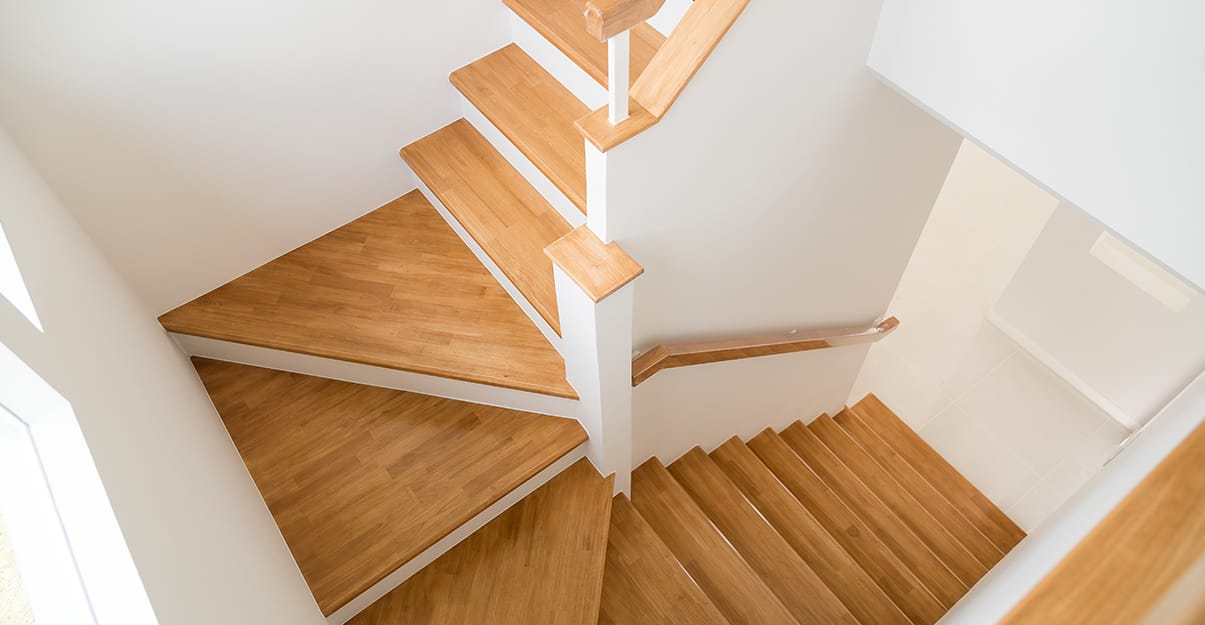 Poser un escalier neuf