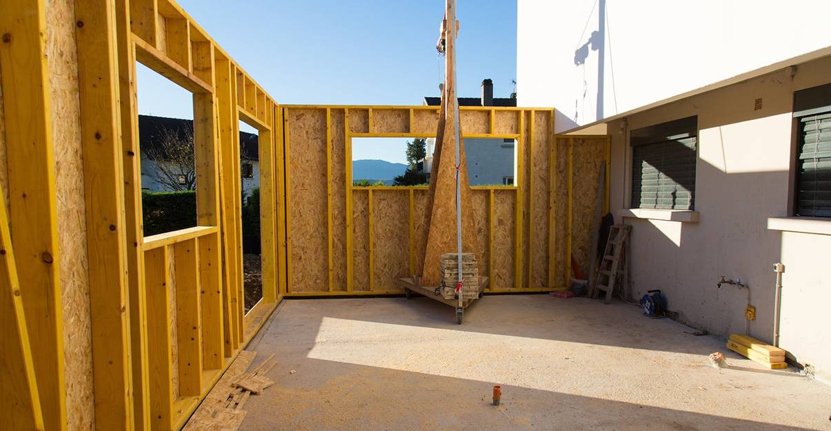 Extension ossature bois, en kit ou sur mesure ?