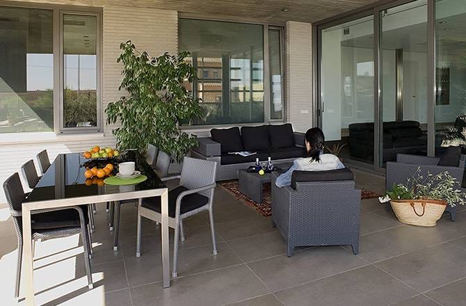 La terrasse couverte : un grand choix d'aménagements 