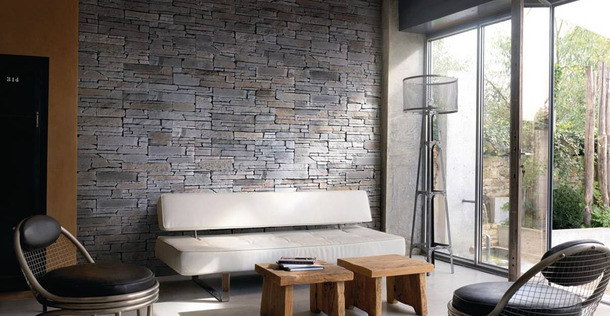 Un parement mural en pierre naturelles