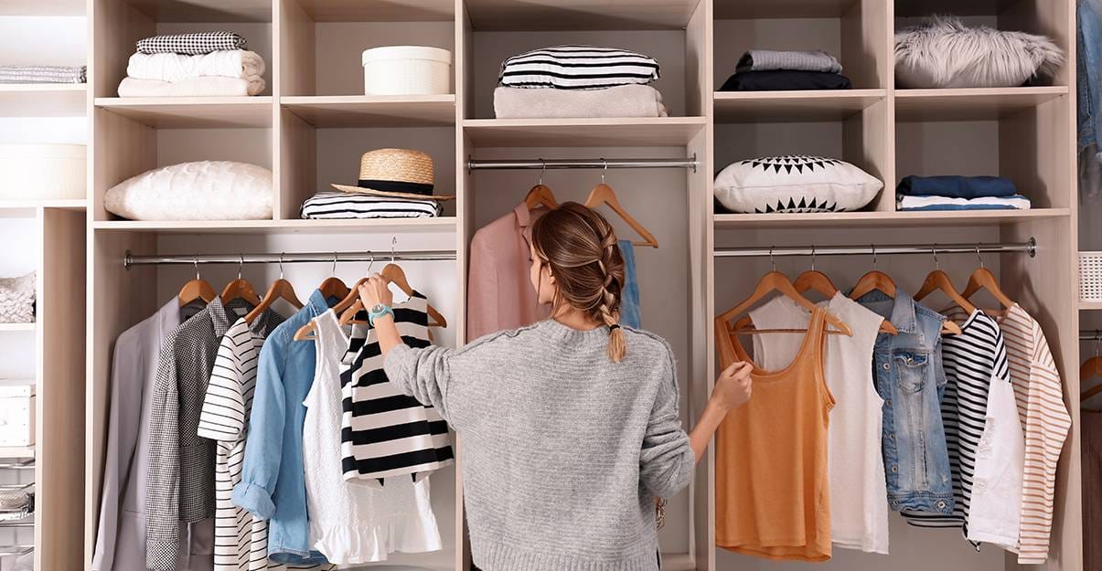Dressing : organiser selon la logique de silhouette