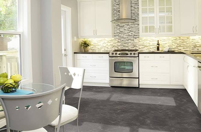 Choisir un sol en PVC : imitation marbre