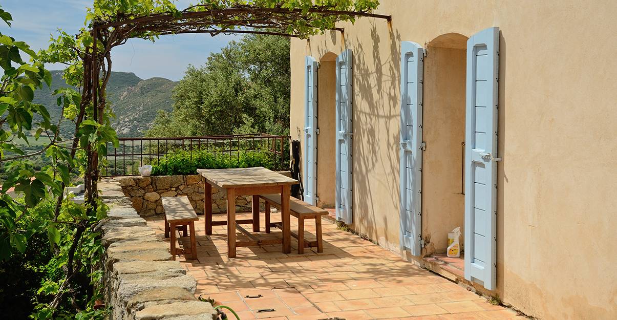 Avec l’imperméabilisation des sols, les remontées capillaires génèrent des problème d’humidité