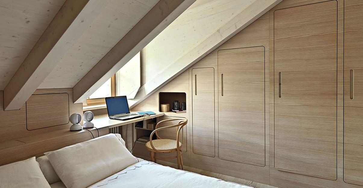 Chambre sous les combles et dressing