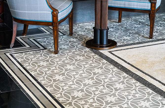 Rénovation intérieur maison ancienne ; conserver le carrelage authentique