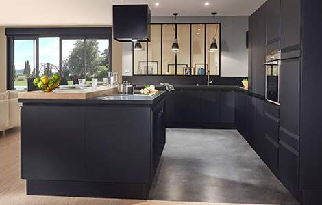 Cuisine velours noir mat – Lapeyre