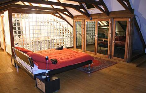 Rangement combles : exploiter les sous pentes