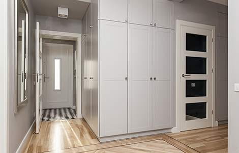 Une porte d’entrée vitrée pour faire entrer la lumière