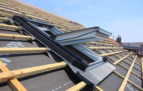 Étanchéité de toiture  : l’écran de sous toiture 