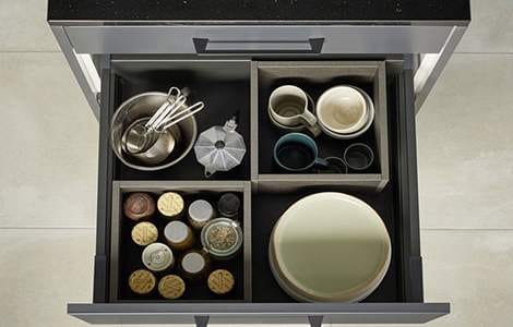 Des boxs de rangement