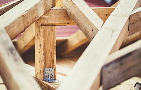  la charpente en bois industrielle