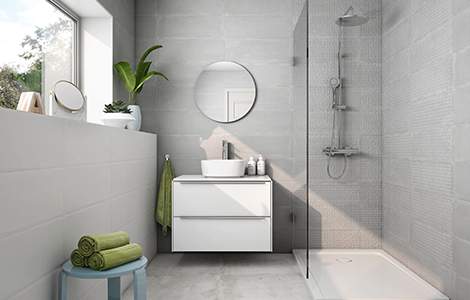 salle de bain grise : carrelage imitation béton ciré