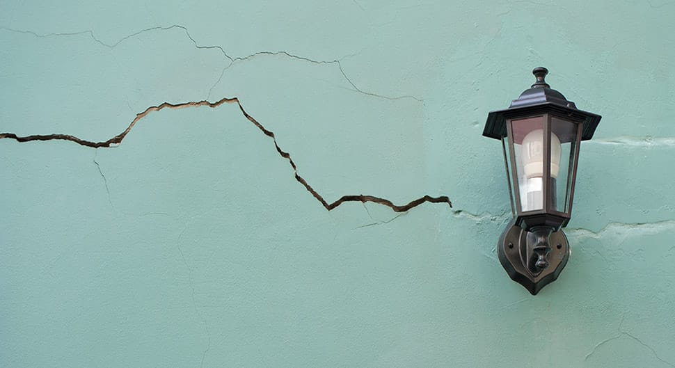 Réparer les fissures de façade