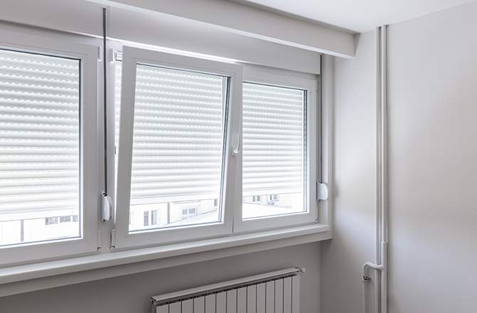 Fenêtre avec ouverture oscillo-battante