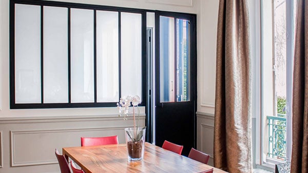 PRIVA-LITE® – Verre à occultation commandée pour intimité et lumière naturelle