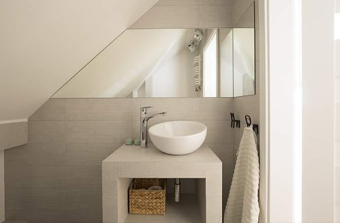  Salle de bain taupe design