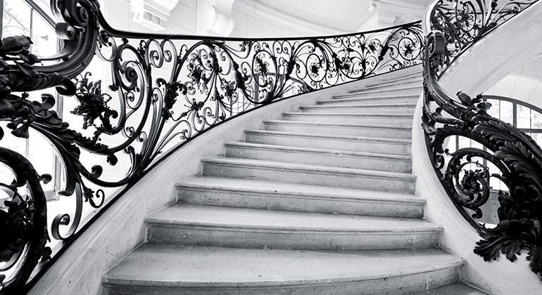 Style Classique-chic - escalier haussmanien - Saint-Gobain.fr