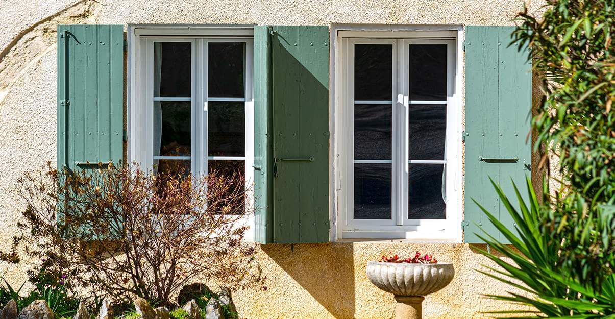 Rénover une maison dans le sud de la France : vent et points singuliers