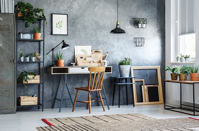 Tadelakt gris sur un mur