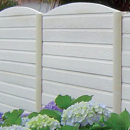 Clôture béton panneaux texturé