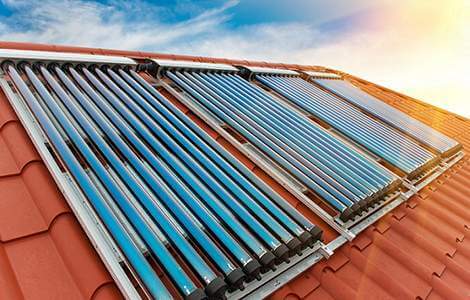 Panneau solaire thermique à tubes