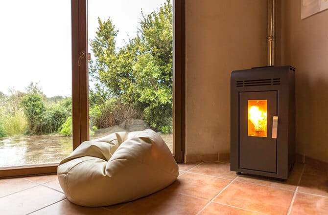 Poêle à granulé en fonte