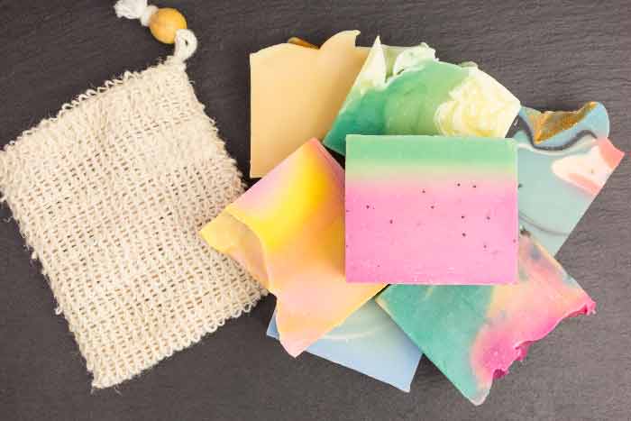 recycler le savon en parfum d'armoire