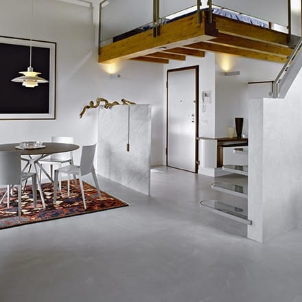 Sol en résine imitation béton ciré