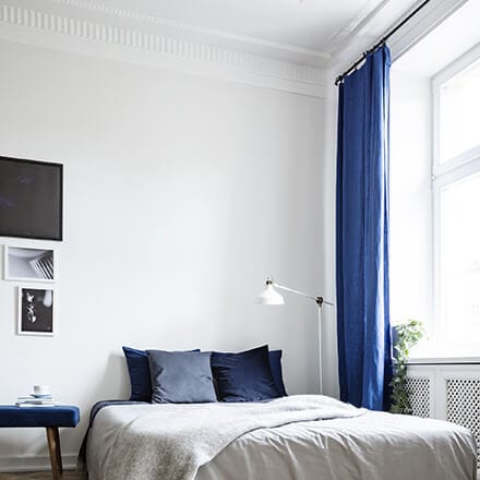Abaisser un plafond trop haut pour un intérieur plus cosy