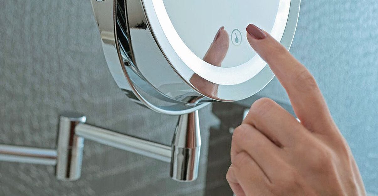 Miroir loupe retroéclairé