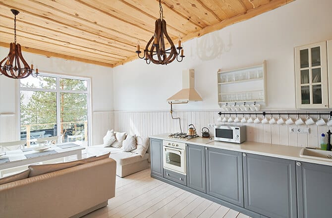 Finition pour plafond bois