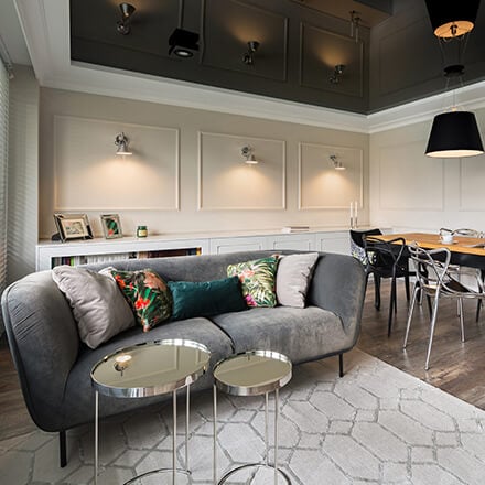 Finition pour plafond miroir