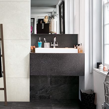 Meuble vasque terrazzo noir